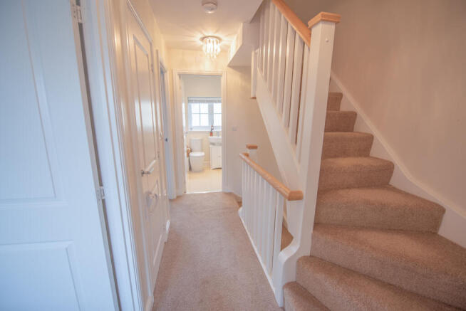 4 bed Town House for sale Image 8