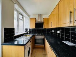 29, Hunters Hall Road, Dagenham RM10 8JD
