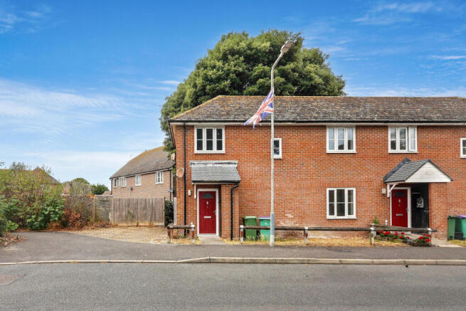 1 Paddock Close, Lydd, Romney Marsh, Kent, TN29 9BT