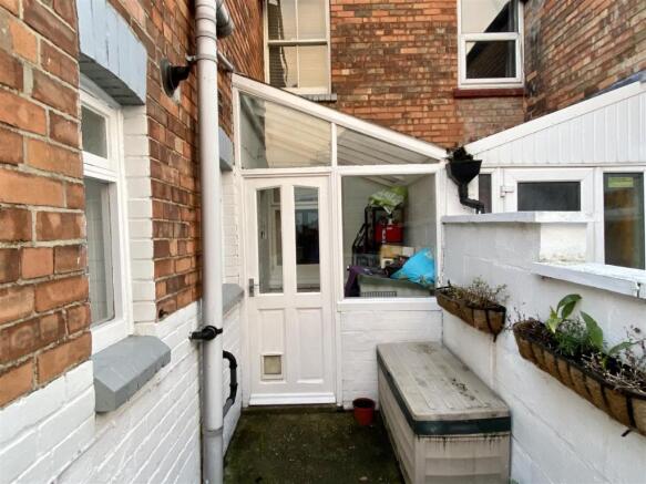 Raer Porch