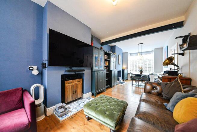 Through Lounge/Dining Room