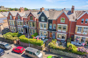 7, Langland Road, Mumbles, Swansea SA3 4ND