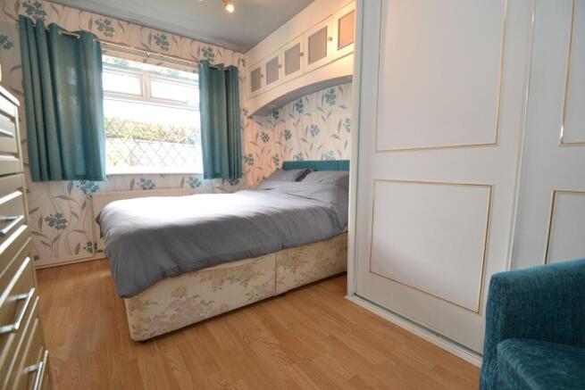 3 bed Detached Bungalow for sale Image 11