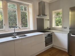 Flat 2, 8, Frant Road, Tunbridge Wells TN2 5SE