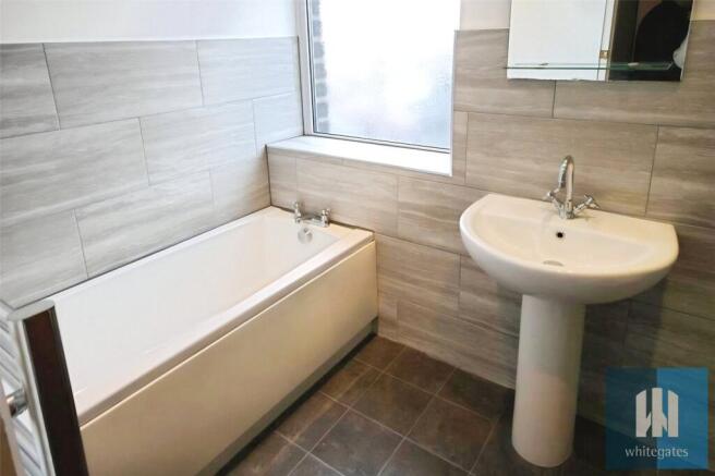 5 bed End of Terrace to rent Image 4
