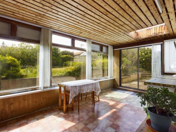 Sun Room.jpg