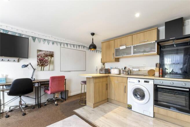 Kitchen/Living Area