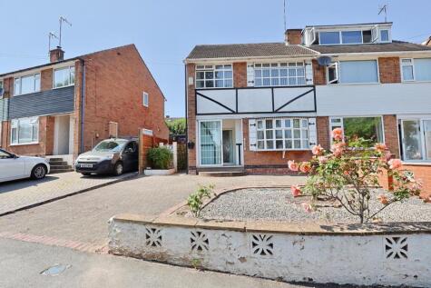 Alderminster Road, Mount Nod, Coventry - NO CHAIN