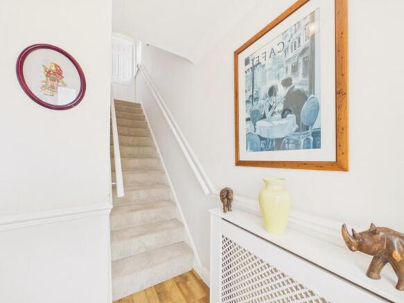 3 bed Semi-Detached for sale Image 8