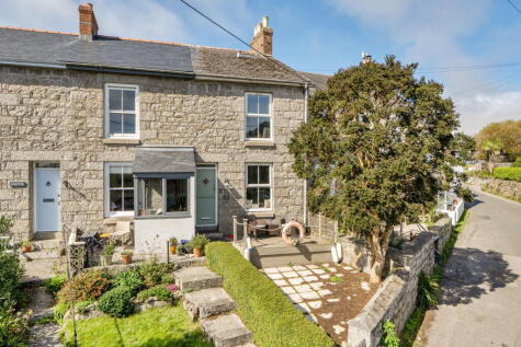 Paul, near Mousehole TR19