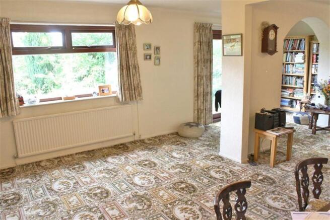 Lounge / Dining Room