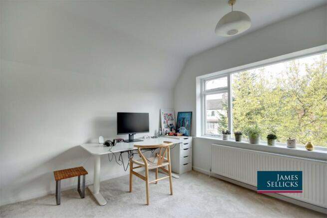 Bedroom / Office