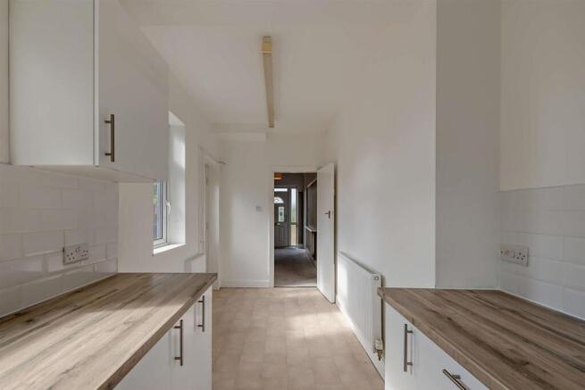 8704233-interior11-800.jpg