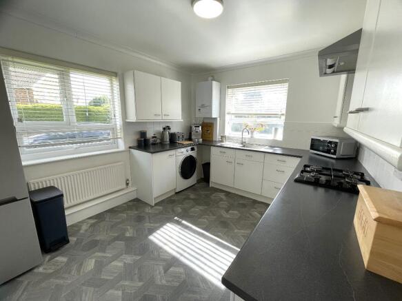 Kitchen / Breakfast Room