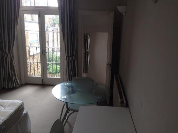 Bedroom/Studio room
