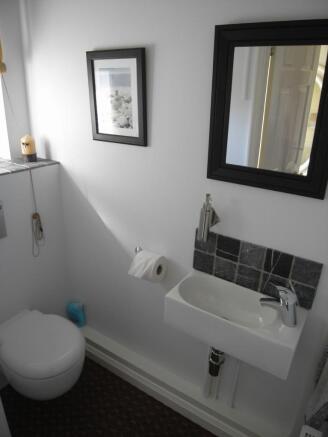 Photo 8