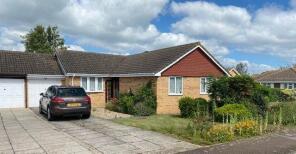 33, Hunt Way, Frinton-on-sea CO13 0RQ