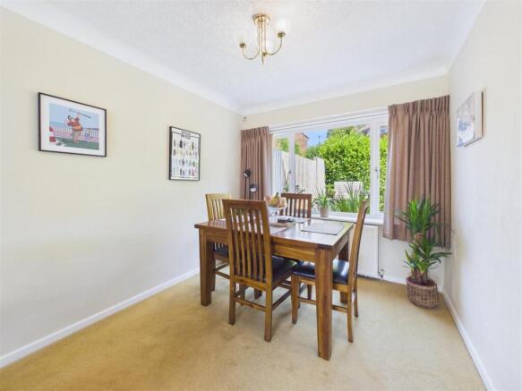 3 bed Detached for sale Image 6