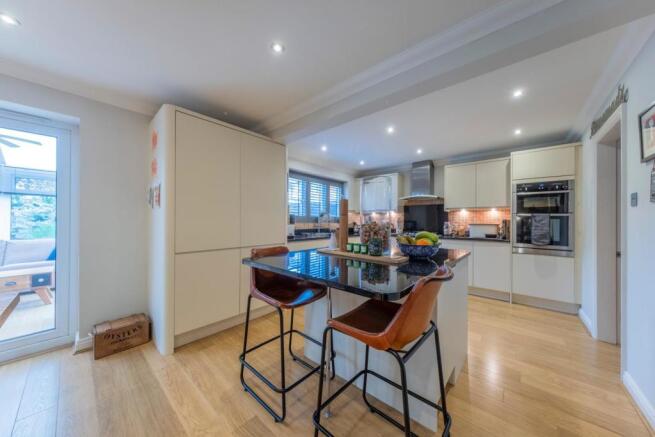 20 Sandington Drive-005.JPG