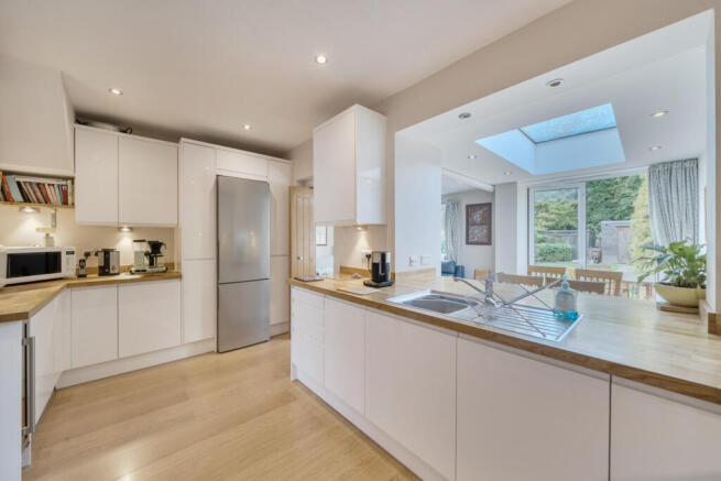 1355121-8-68c458c...