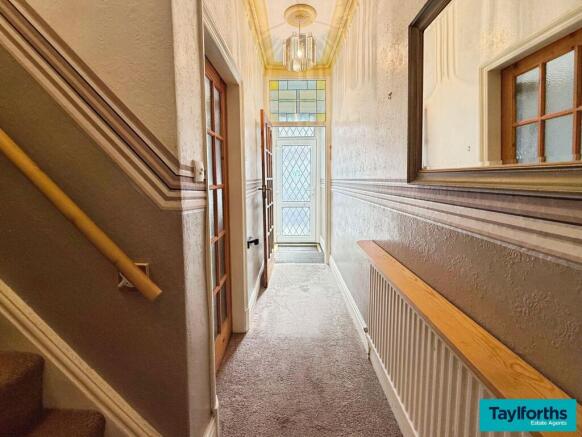 2 bed Terraced for sale Image 8