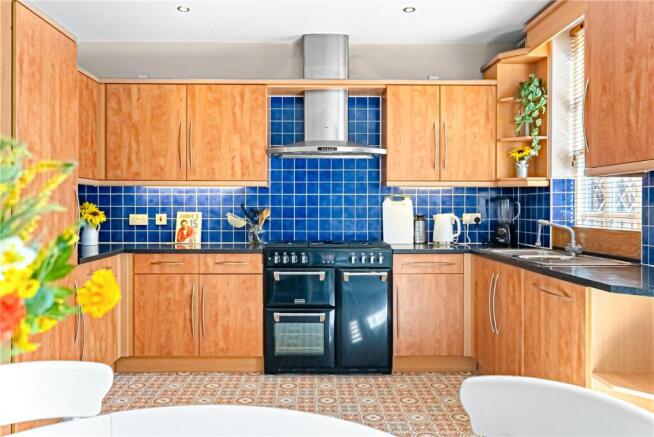 4 bed Terraced for sale Image 10