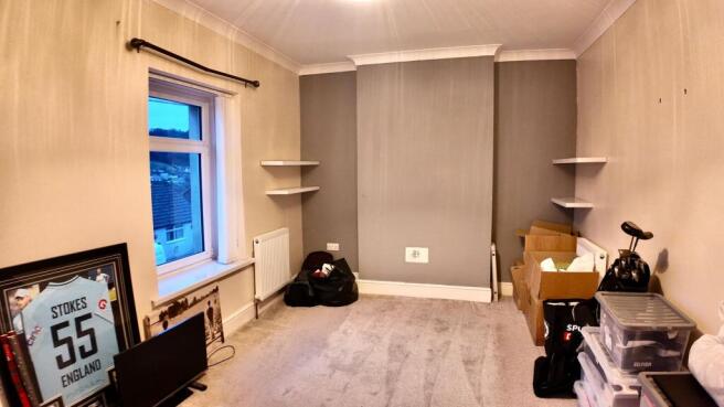 Photo 5