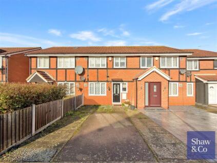 Crestwood Way, Hounslow