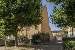 22, Kelly Avenue, London SE15 5LL