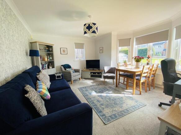 1 Summerpark Way, Dumfries, DG1 3FW - Braidwoods S