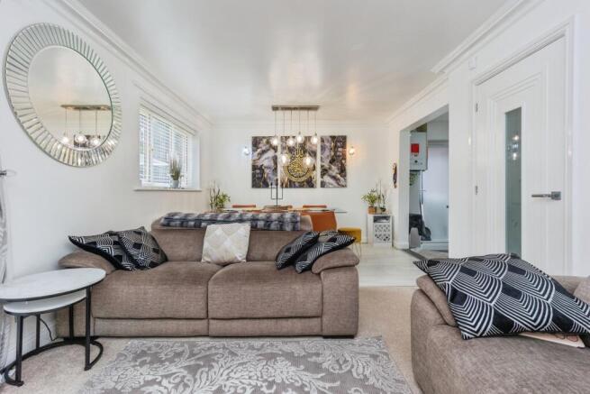 3 bed Detached for sale Image 12