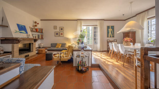 Interno