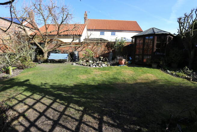 Photo 27