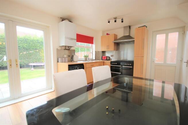 Kitchen / Diner