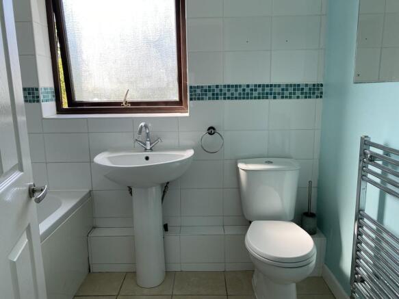 Photo 6
