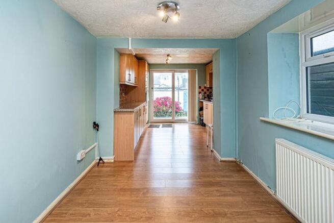 KITCHEN/BREAKF...