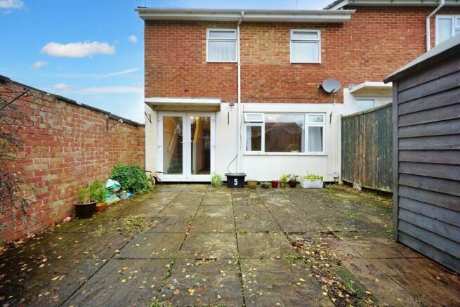 5 Quantock Close - Back of Property