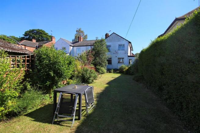3 Inglemire Lane Cottingham (31)_lzn.jpg
