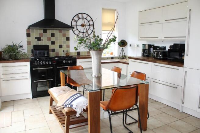 Fitted  Dining Kitchen
