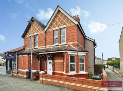 4 Palace Avenue, Rhyl, LL18 1HR