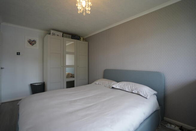 3 bed Terraced for sale Image 6