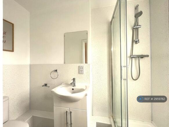En-Suite Bathroom
