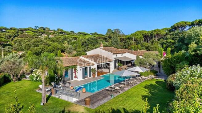 Elegant villa for sale Saint-Tropez