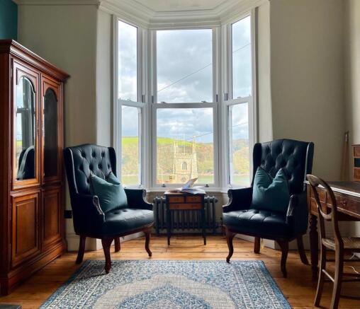 sitting area