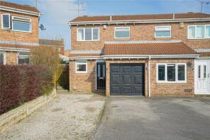 53, Frobisher Grove, Maltby, Rotherham S66 8QU