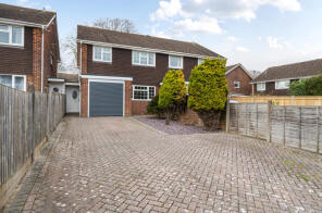 34, Glenbrook Walk, Fareham PO14 3AH