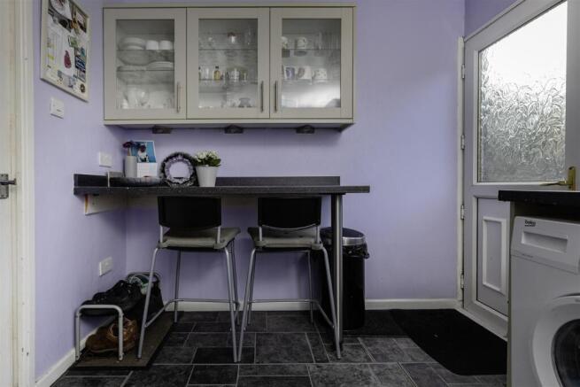 2 bed Terraced for sale Image 11