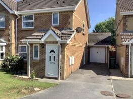 10, Acacia Close, Chippenham SN14 6RQ