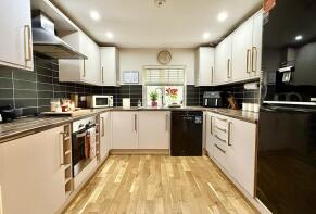 31, Henville Close, Gosport PO13 9SE