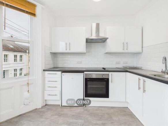 Kitchen/Living area